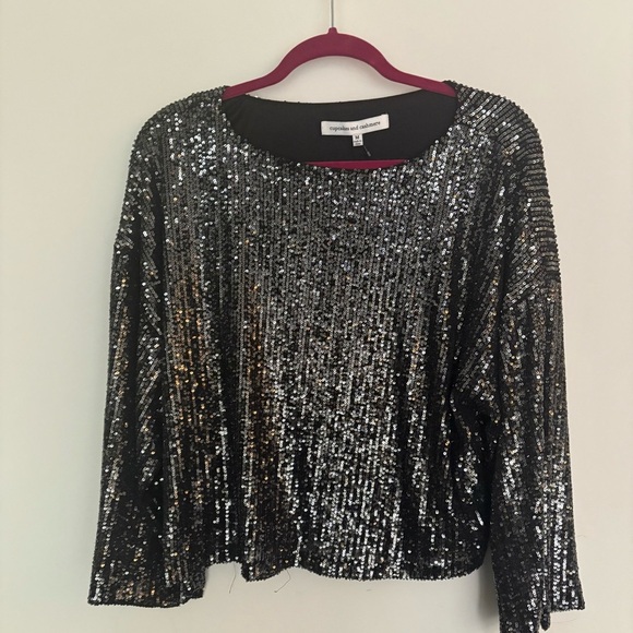 Cupcakes and Cashmere Sequin Blouse Black Silver NWT Size M - Picture 1 of 8